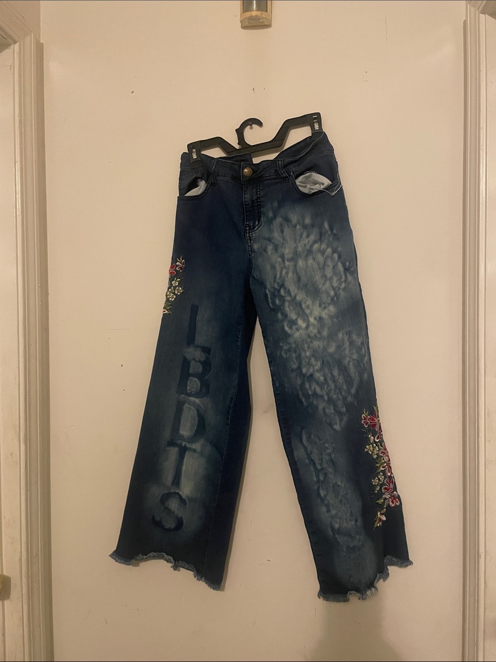Embellished Wide-Leg Dark Blue Women's Jeans